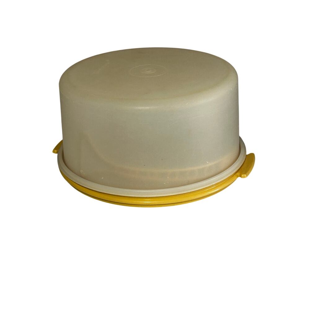 Vintage 1970s Tupperware Harvest Gold Round Cake Taker Carrier Made in USA